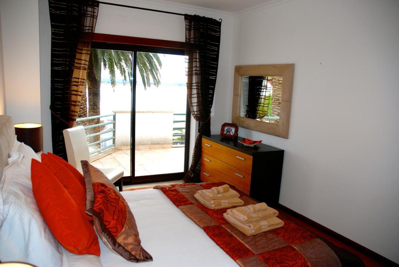 Ocean - Duplex Apartment 65M From The Beach With Pool And Parking São Martinho do Porto Buitenkant foto